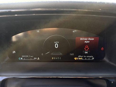 Certified 2023 Lincoln Nautilus Reserve AWD/4WD image 22