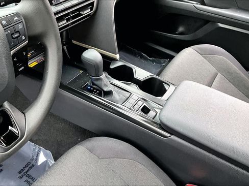 Certified 2025 Toyota Camry LE image 16