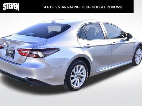 Used 2024 Toyota Camry LE image 4