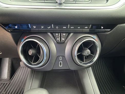 New 2026 Chevrolet Blazer LT image 33