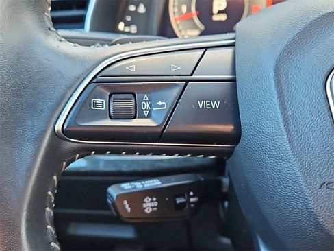 Used 2019 Audi Q8 Premium Plus w/ Premium Plus image 29