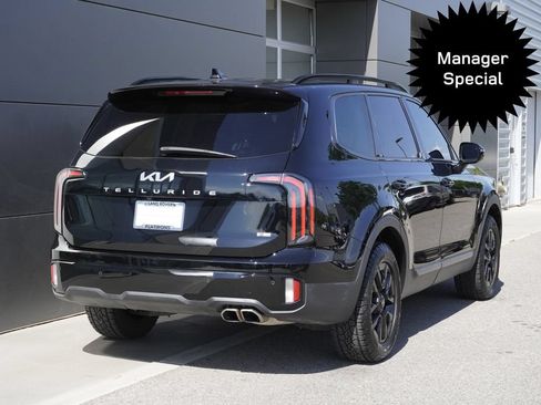 Used 2024 Kia Telluride SX Prestige X-Pro AWD/4WD image 2