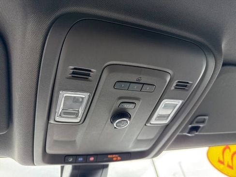 Used 2022 Chevrolet Tahoe LT AWD/4WD image 28