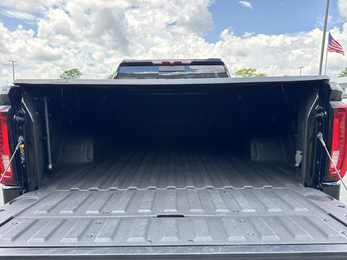 Used 2023 GMC Sierra 1500 Denali AWD/4WD image 35