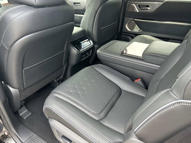 New 2027 INFINITI QX80 Autograph w/ Autograph Exterior Package AWD/4WD image 21
