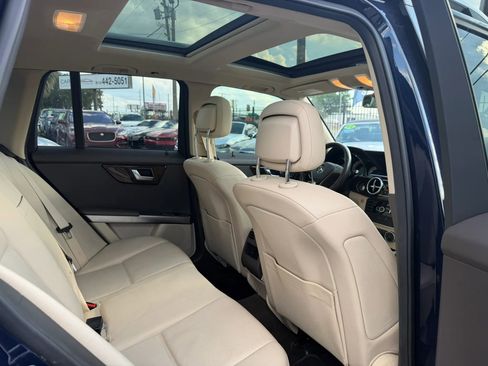 Used 2015 Mercedes-Benz GLK 350 2WD image 12