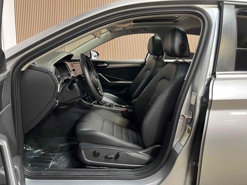 Used 2021 Volkswagen Jetta SE FWD image 79