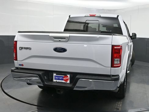 Used 2017 Ford F150 Lariat RWD image 38