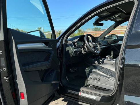 Used 2019 Audi SQ5 Prestige w/ Prestige Package AWD/4WD image 20