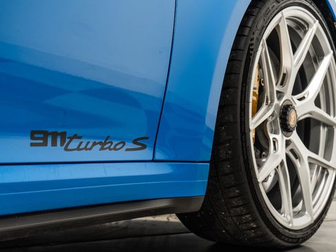 Used 2022 Porsche 911 Turbo S image 39