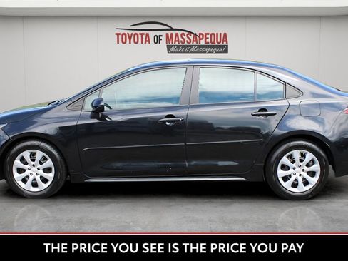 Used 2020 Toyota Corolla LE FWD image 25