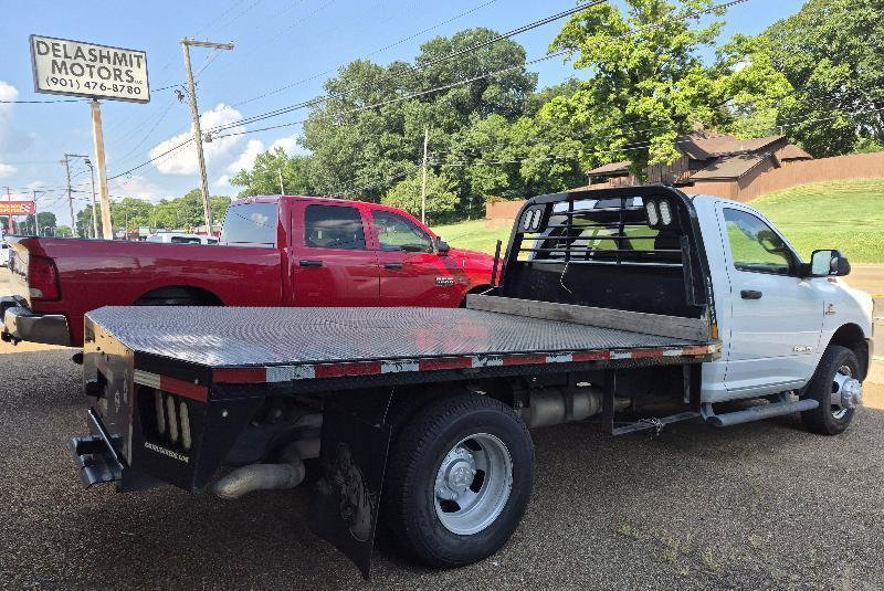 Used 2022 RAM 3500 Tradesman RWD image 5