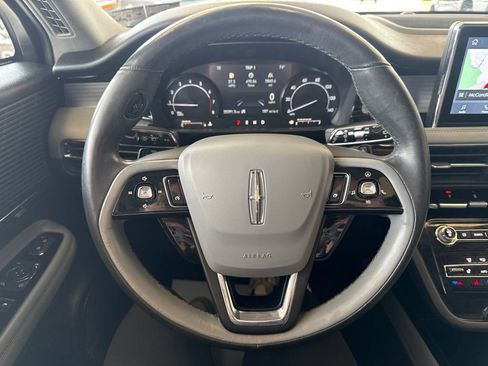 Certified 2021 Lincoln Corsair AWD w/ Premium Package image 16