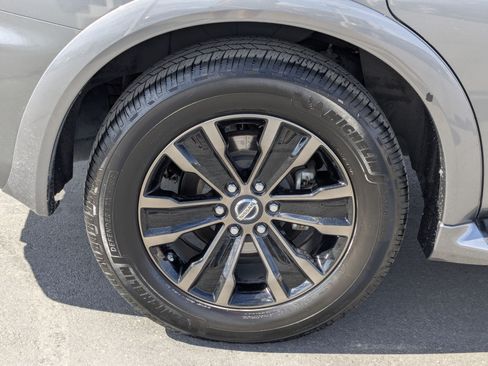 Used 2019 Nissan Armada Platinum w/ Captain's Chairs Package AWD/4WD image 12
