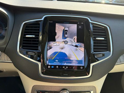 Certified 2024 Volvo XC90 T8 Plus w/ Protection Package Premier image 66