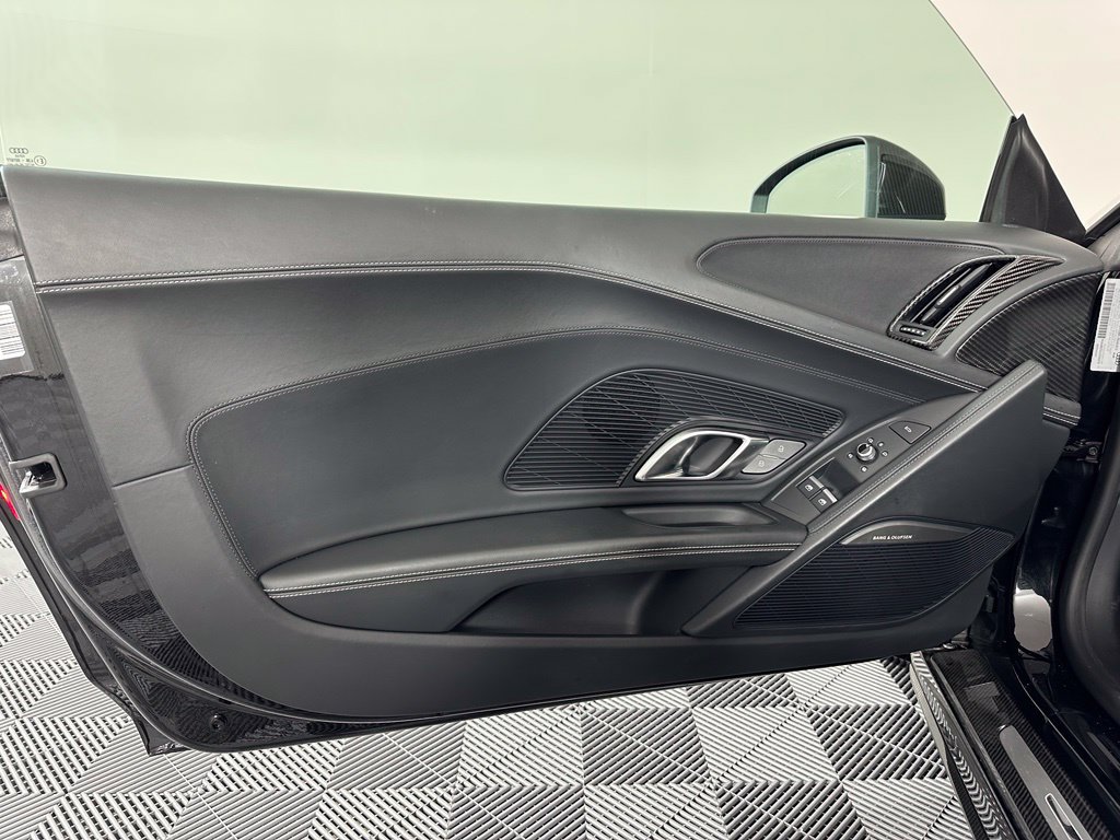 Used 2018 Audi R8 V10 plus AWD/4WD image 19