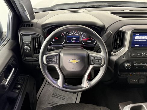Used 2022 Chevrolet Silverado 1500 Custom w/ Safety Confidence Package RWD image 10