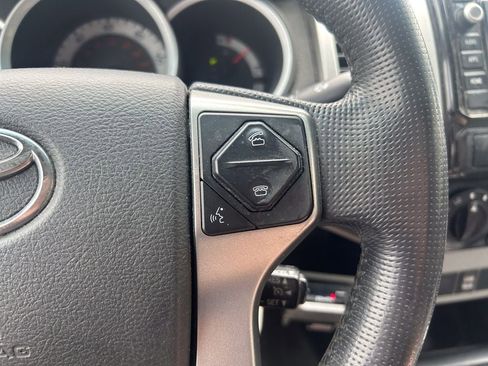 Used 2014 Toyota Tacoma 4x4 Double Cab w/ TRD Sport Package image 25