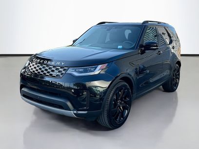 New 2025 Land Rover Discovery S