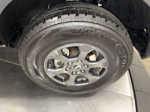 Used 2024 Ford Bronco Big Bend image 14