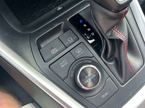 Used 2024 Toyota RAV4 XSE image 19