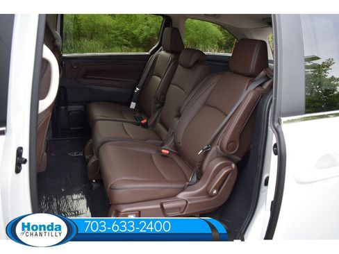 New 2026 Honda Odyssey Touring image 28