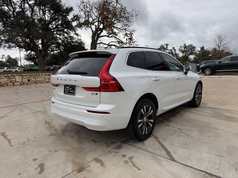 Certified 2023 Volvo XC60 B5 Core image 6