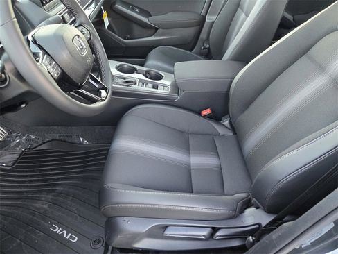 New 2026 Honda Civic Sport image 25