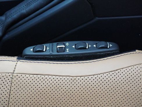 Used 2016 Mercedes-Benz G 63 AMG 4MATIC image 69