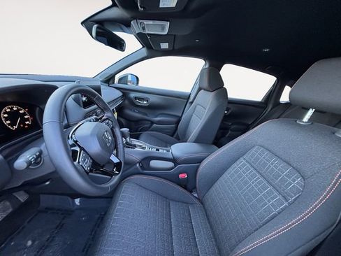 Certified 2026 Honda HR-V Sport image 9