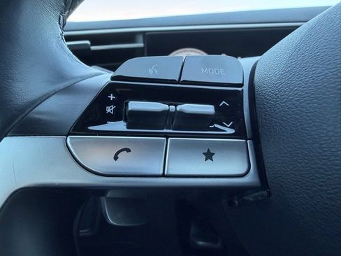 Used 2022 Hyundai Santa Cruz Limited image 23