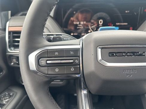 New 2026 GMC Yukon XL Denali w/ Denali Reserve Package image 35