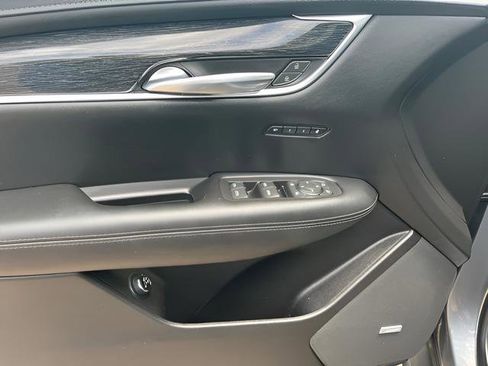 Used 2020 Cadillac XT5 Premium Luxury AWD/4WD image 13