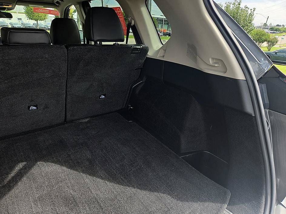 Certified 2023 Nissan Rogue SV w/ SV Premium B Package FWD image 29