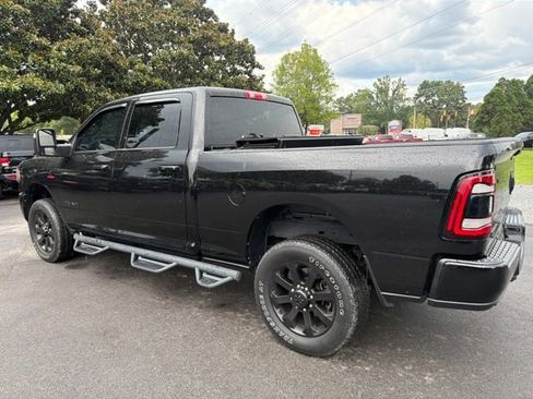 Used 2024 RAM 2500 Big Horn w/ Night Edition AWD/4WD image 6