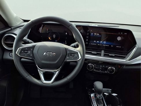 New 2026 Chevrolet Trax ACTIV w/ Driver Confidence Package FWD image 4