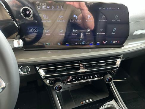 New 2026 Chevrolet Traverse LT image 24