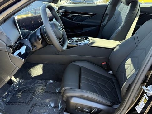 New 2026 BMW 530i w/ Premium Package image 16