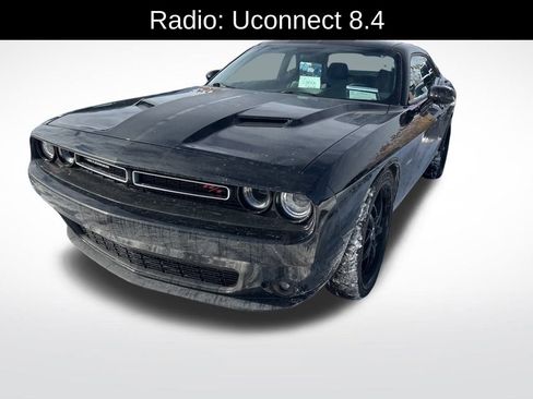 Used 2016 Dodge Challenger R/T Plus image 8