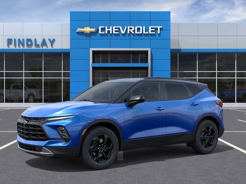 New 2025 Chevrolet Blazer LT w/ Midnight/Sport Edition image 16