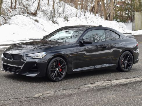 Used 2022 BMW M240i xDrive Coupe image 2
