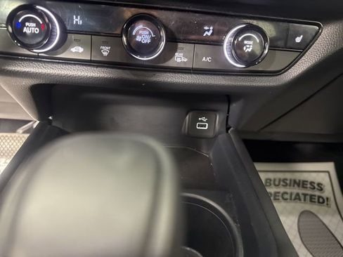 Used 2024 Honda HR-V Sport image 34