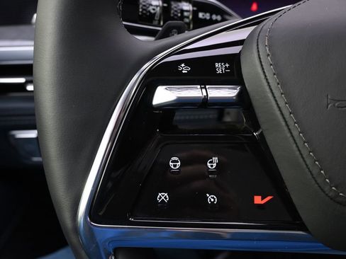 Certified 2025 Cadillac Escalade IQ Sport 2 image 35