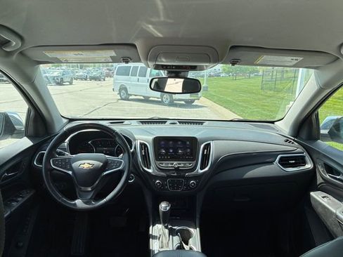 Certified 2020 Chevrolet Equinox Premier FWD image 13