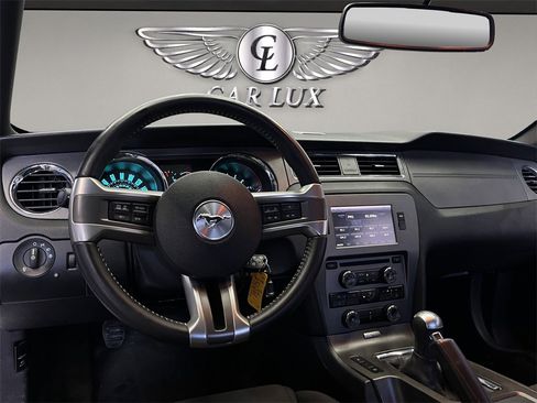 Used 2013 Ford Mustang GT image 13