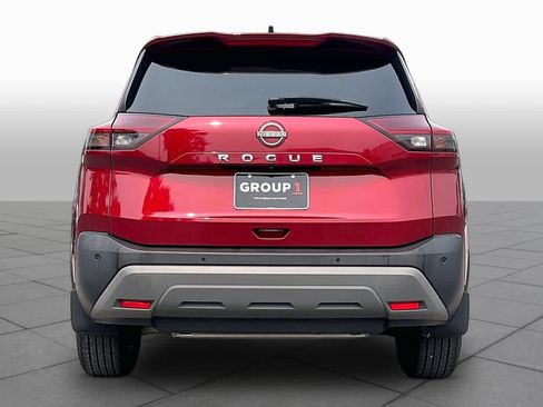 Used 2023 Nissan Rogue S FWD image 4