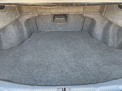 Used 2013 Toyota Avalon XLE image 32