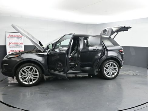 Used 2017 Land Rover Range Rover Evoque HSE image 28