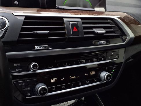 Used 2018 BMW X3 xDrive30i image 9