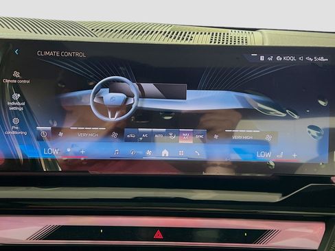 New 2026 BMW 550e xDrive w/ Executive Package image 19